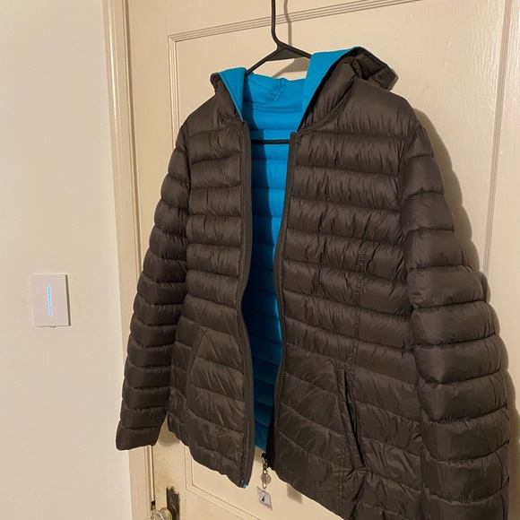 Reversible Puffer Jacket - Picture 3 of 6